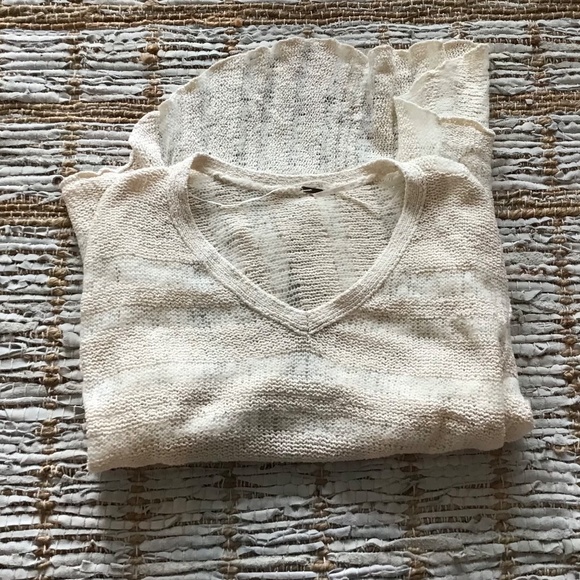 Free People Cream V-Neck Sweater - Picture 2 of 8